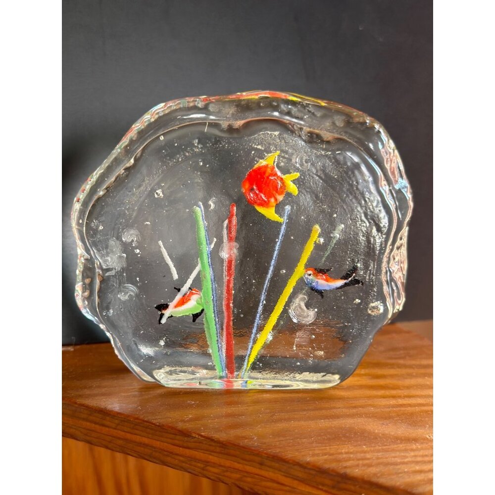 Vintage‎ Handcrafted Glass Paperweight With Colorful Fish & Flower Scene